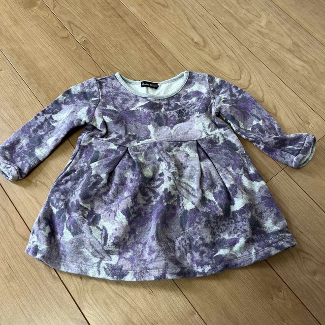 BeBe(ベベ)の子供服　ワンピース　90サイズ キッズ/ベビー/マタニティのキッズ服女の子用(90cm~)(ワンピース)の商品写真