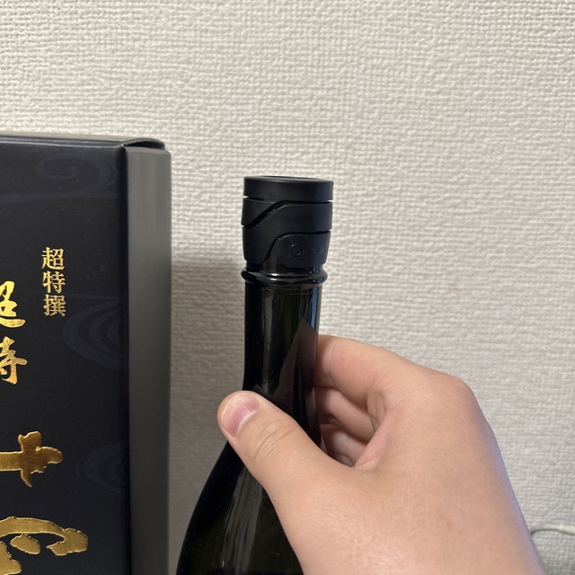十四代超特撰　720ml 箱あり 食品/飲料/酒の酒(日本酒)の商品写真