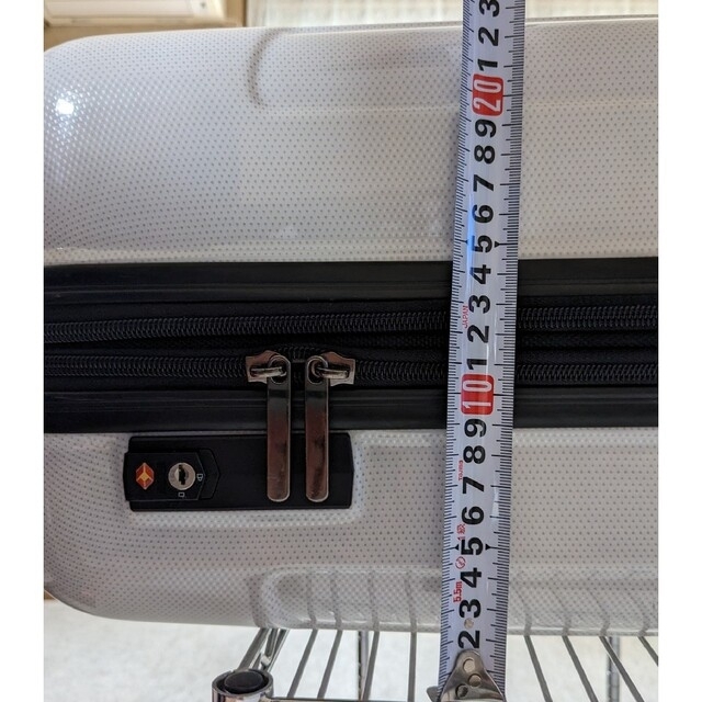 (日)🉐割⤵⤵機内持ち込みサイズ･スーツケース[SKY NAVIGATOR] レディースのバッグ(スーツケース/キャリーバッグ)の商品写真