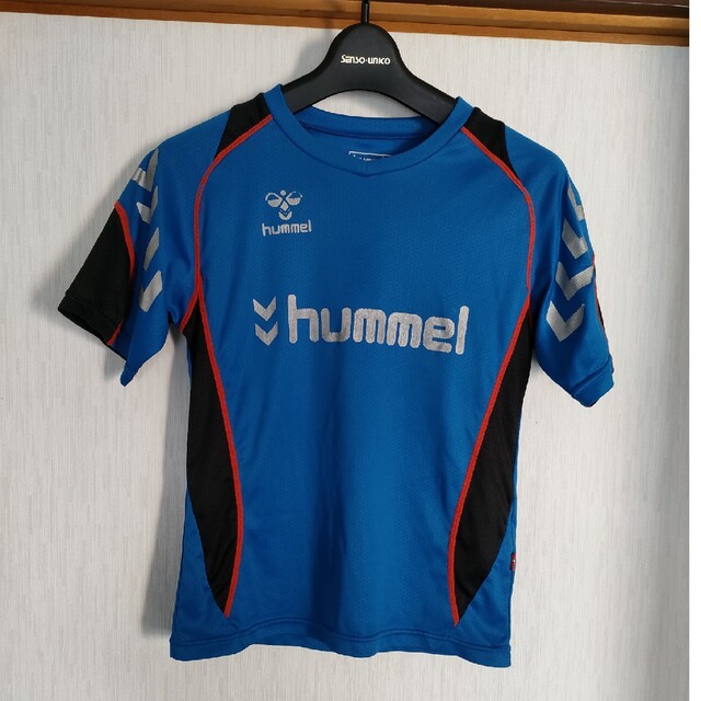 hummel(ヒュンメル)のhummel 　Tシャツ 130　キッズ キッズ/ベビー/マタニティのキッズ服男の子用(90cm~)(Tシャツ/カットソー)の商品写真