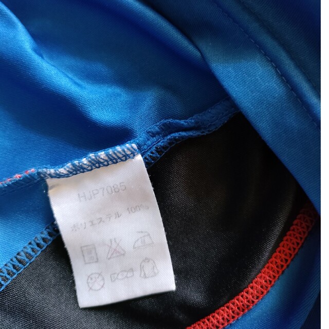 hummel(ヒュンメル)のhummel 　Tシャツ 130　キッズ キッズ/ベビー/マタニティのキッズ服男の子用(90cm~)(Tシャツ/カットソー)の商品写真