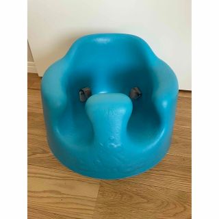 バンボ(Bumbo)のバンボ　ベビーソファー　食事椅子　　ベルト付き(その他)