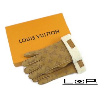 ルイヴィトン(LOUIS VUITTON)の【最終値下げ 5/28日 01：59まで】■美品■　ルイ・ヴィトン ゴン・モノグラム シアリング ムートン 手袋 M76578 箱 【A68672】(手袋)