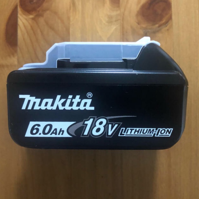 makita 18v バッテリー　2個セット