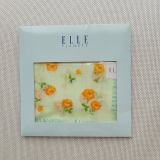 エル(ELLE)のELLE 花柄ハンカチ　プレゼントラッピング(ハンカチ)