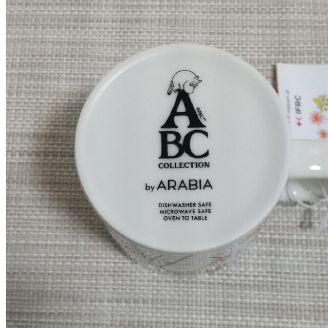 ARABIA(アラビア)のムーミン ARABIA×Red Crossコレクション ABC マグ   1個 エンタメ/ホビーのアニメグッズ(その他)の商品写真