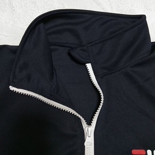 【新品 未使用】FILA ジャージ トレーニングウェア 長袖上下セット 160