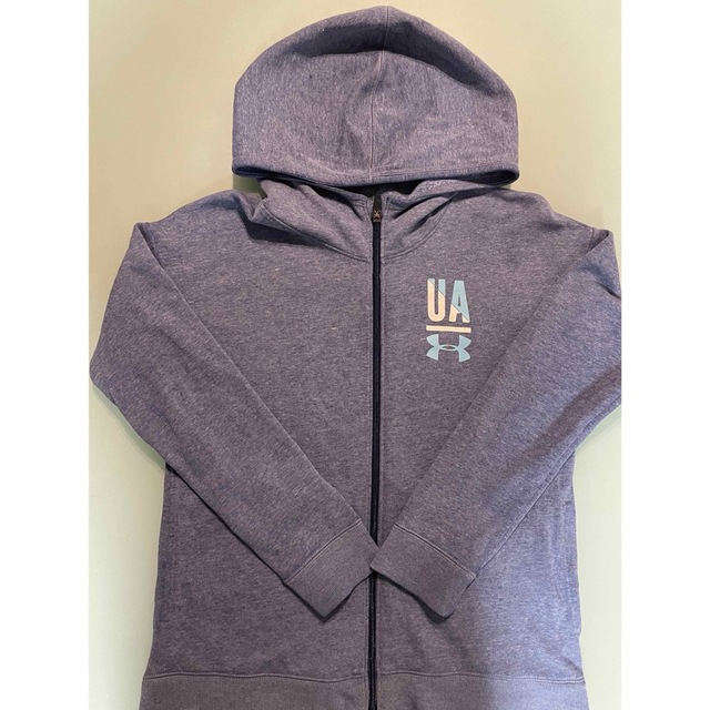 UNDER ARMOUR(アンダーアーマー)のアンダーアーマー★キッズパーカーYXL キッズ/ベビー/マタニティのキッズ服女の子用(90cm~)(その他)の商品写真