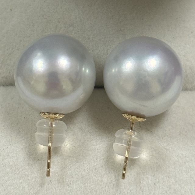 高級淡水パールピアス 18金 照り巻き抜群 大玉 天然色 本真珠の通販 by ...