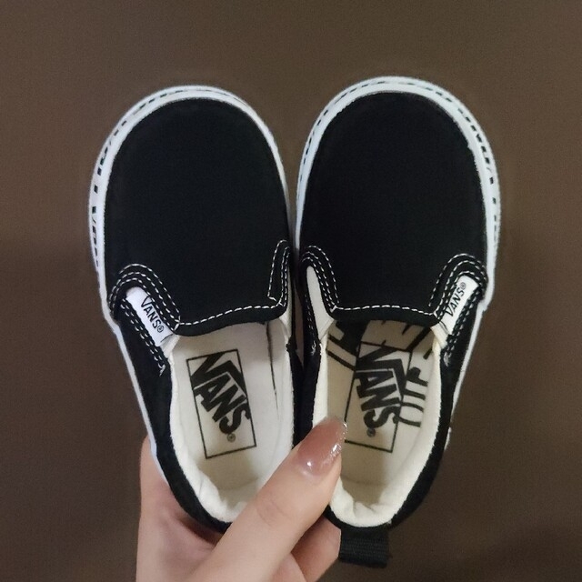 VANS(ヴァンズ)の美品 🔥 VANS スリッポン キッズ/ベビー/マタニティのベビー靴/シューズ(~14cm)(スリッポン)の商品写真