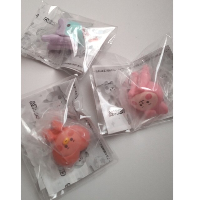 BT21(ビーティーイシビル)のBT21 ガチャ ハグコット バンタン 防弾少年団 BTS 大丈夫 クッキ エンタメ/ホビーのCD(K-POP/アジア)の商品写真