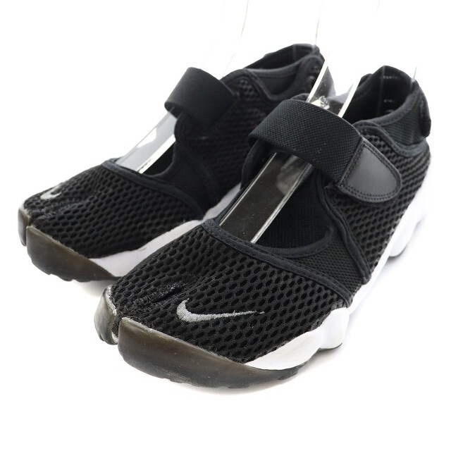 NIKE(ナイキ)のNIKE WMNS Air Rift 25 黒 白 848386-001 レディースの靴/シューズ(スニーカー)の商品写真