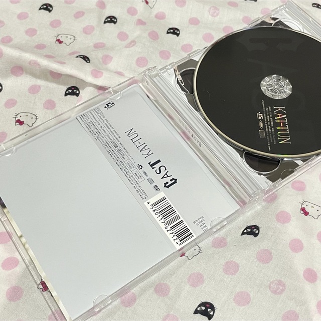 KAT-TUN(カトゥーン)のKATーTUN CAST 初回限定盤2 エンタメ/ホビーのCD(ポップス/ロック(邦楽))の商品写真