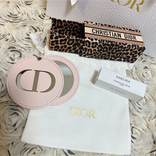 Christian Dior(クリスチャンディオール)のお値下げ！【Diorコスメ】ノベルティセット コスメ/美容のコスメ/美容 その他(その他)の商品写真