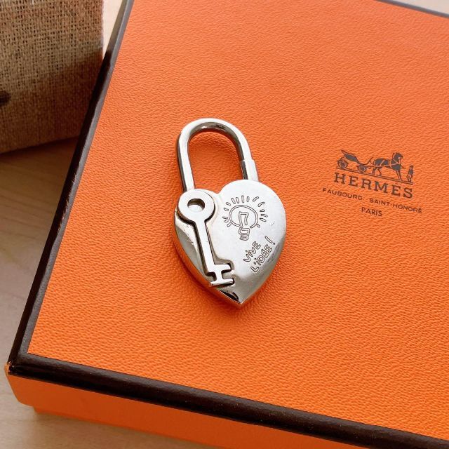 HERMES エルメス ファンタジー ハート カデナ シルバー-