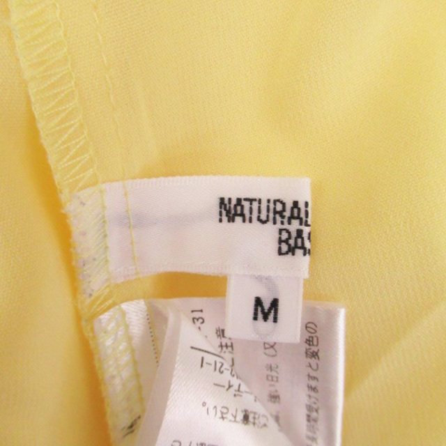 NATURAL BEAUTY BASIC(ナチュラルビューティーベーシック)のナチュラルビューティーベーシック ブラウス カットソー ノースリーブ M 黄色 レディースのトップス(シャツ/ブラウス(半袖/袖なし))の商品写真