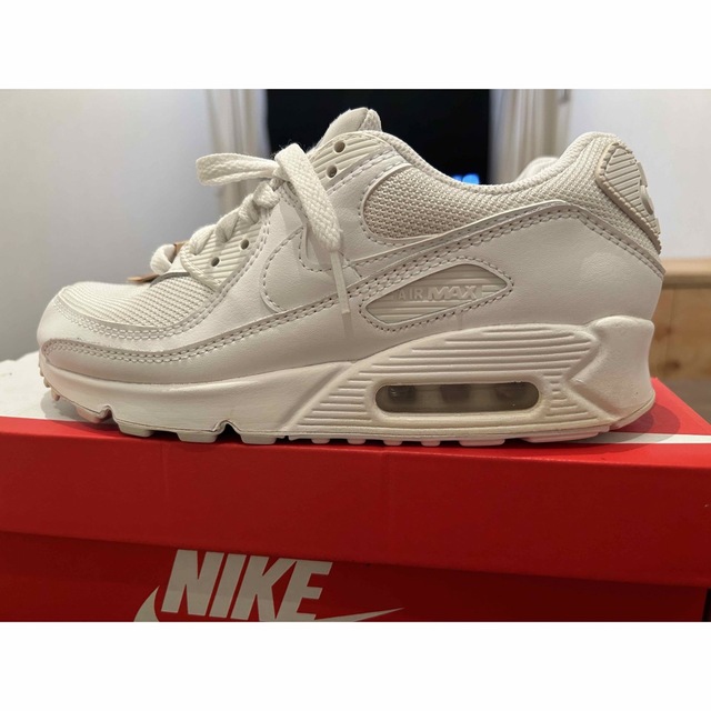 NIKE(ナイキ)のNIKE AIR MAX 90 white 美品 レディースの靴/シューズ(スニーカー)の商品写真