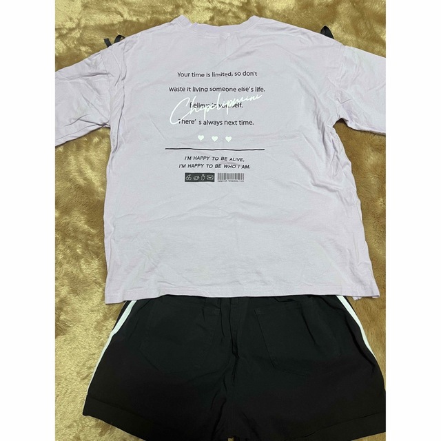 ロゴTシャツ、ラインパンツ2点セット レディースのトップス(Tシャツ(半袖/袖なし))の商品写真