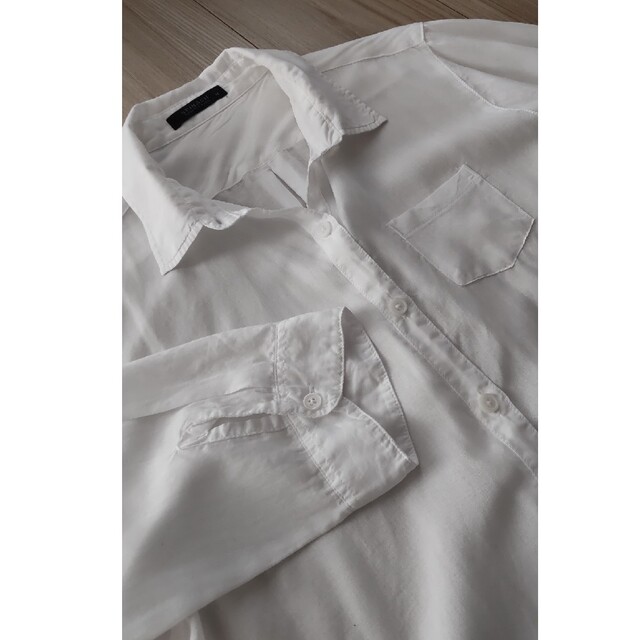 シンプル２枚セット　白シャツ＆キュロット レディースのトップス(シャツ/ブラウス(長袖/七分))の商品写真