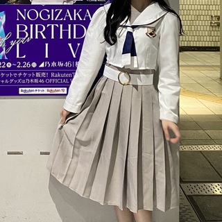 ノギザカフォーティーシックス(乃木坂46)の乃木坂46 5期生制服(衣装)