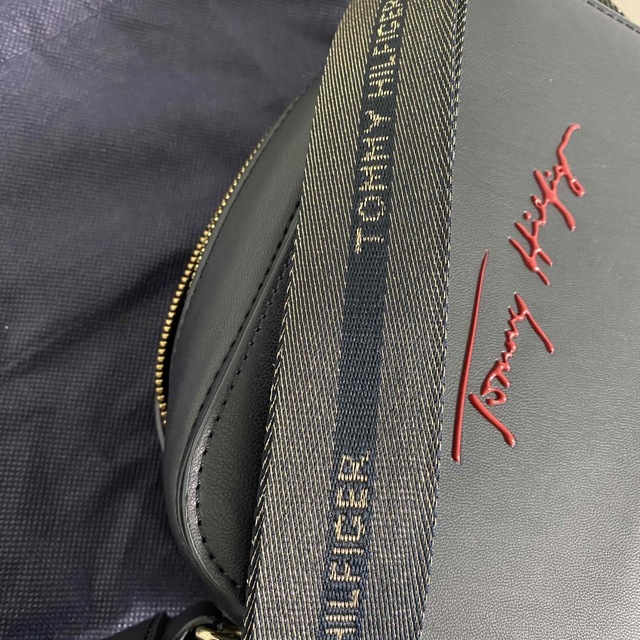 TOMMY HILFIGER(トミーヒルフィガー)のTOMMY HILFIGER ショルダーバッグ レディースのバッグ(ショルダーバッグ)の商品写真