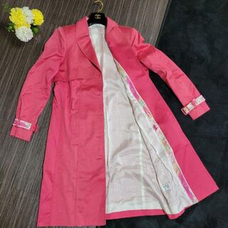 レオナール(LEONARD)のレオナール　可愛い　フラワー柄　ピンク　トレンチコート　ドレス　ワンピース(ニット/セーター)