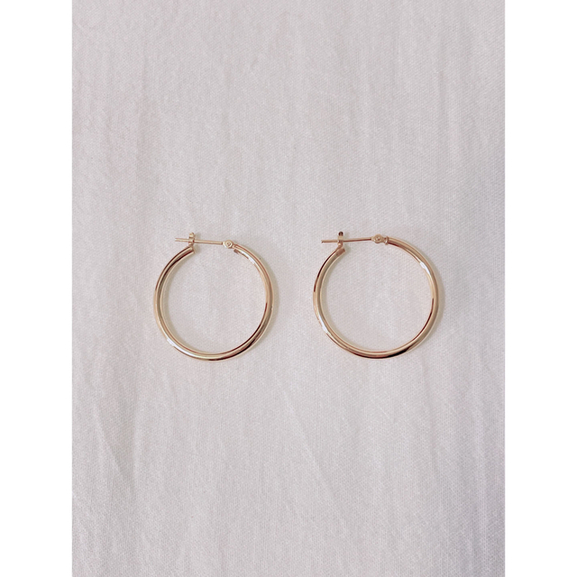 BEAUTY&YOUTH UNITED ARROWS(ビューティアンドユースユナイテッドアローズ)のBY K10 パイプフープピアス/2.0x25 レディースのアクセサリー(ピアス)の商品写真