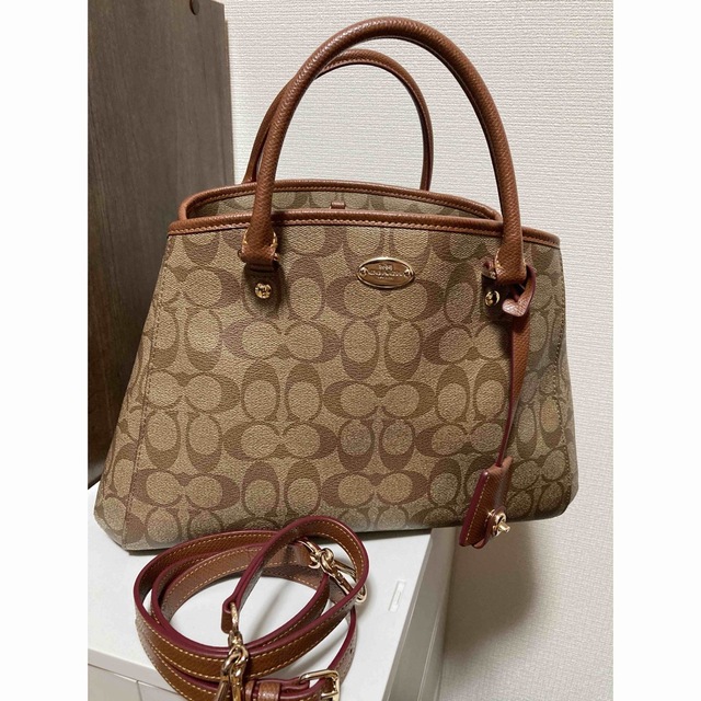 COACH(コーチ)のコーチ　シグネチャー　ハンドバッグ　ショルダーバック レディースのバッグ(ハンドバッグ)の商品写真