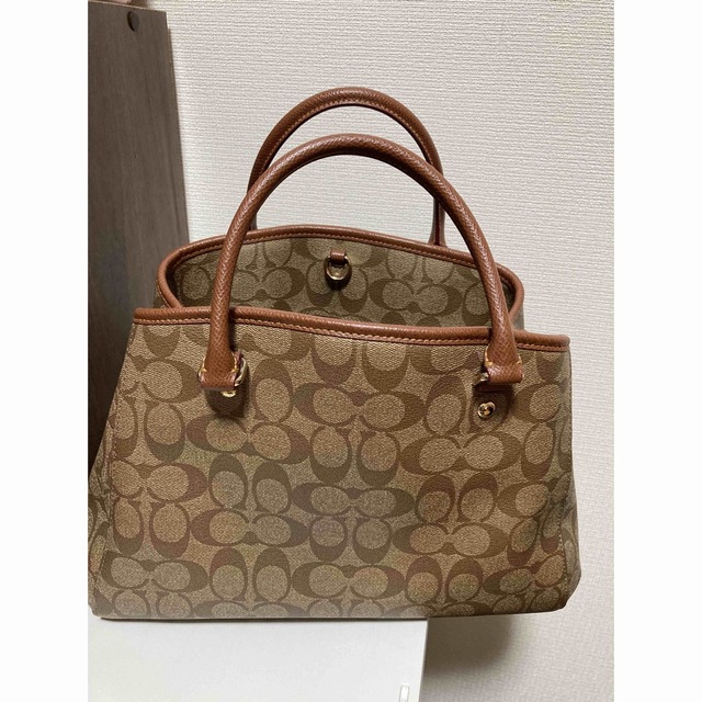 COACH(コーチ)のコーチ　シグネチャー　ハンドバッグ　ショルダーバック レディースのバッグ(ハンドバッグ)の商品写真