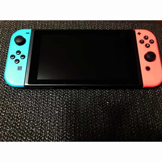 Nintendo Switch(ニンテンドースイッチ)の【動作確認済】Nintendo Switch  全て揃ってます　値下げ交渉可❗️ エンタメ/ホビーのゲームソフト/ゲーム機本体(家庭用ゲーム機本体)の商品写真