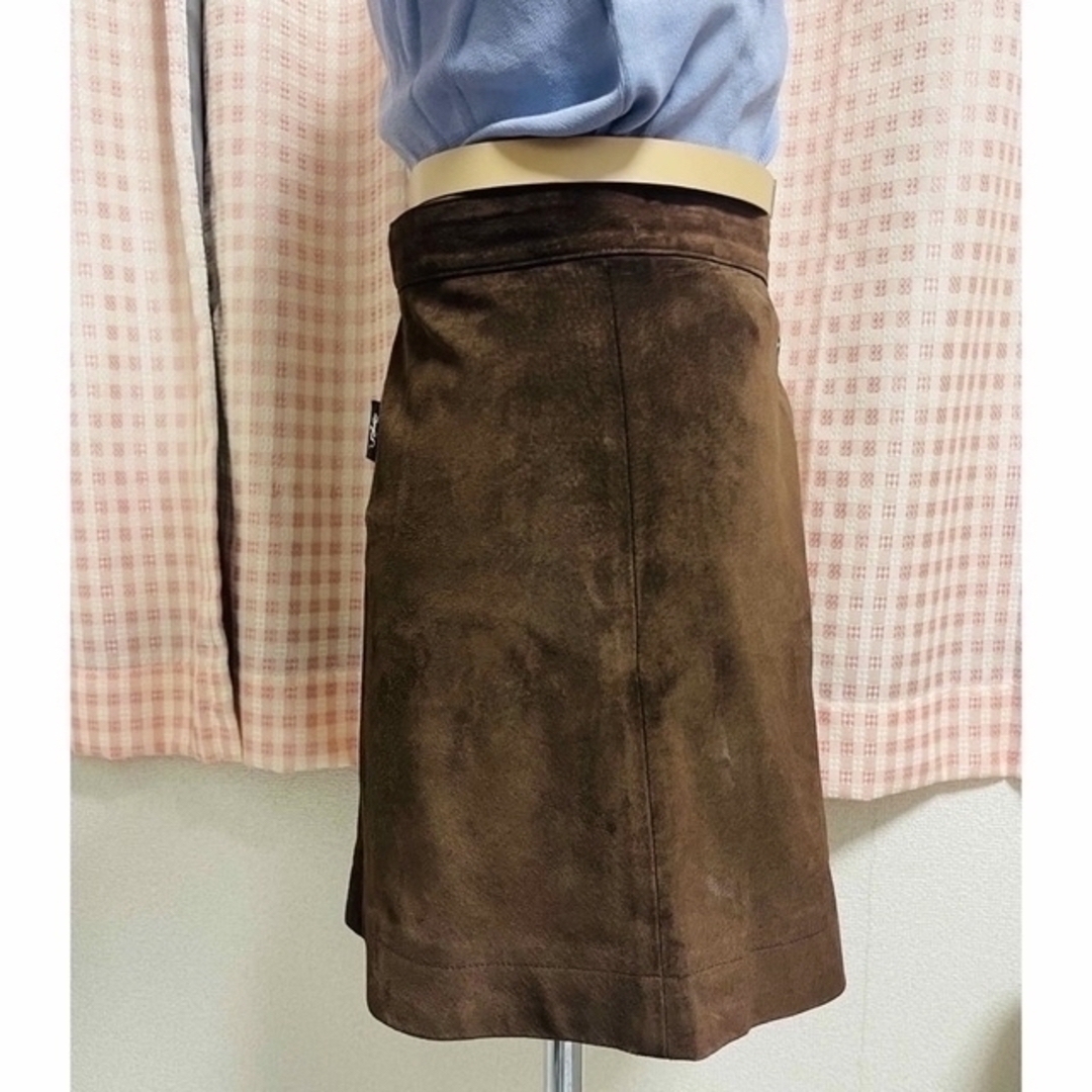 agnes b.(アニエスベー)の美品　状態考慮　アニエスベー　豚革　本革レザー　天然皮革　レザースカート レディースのスカート(ミニスカート)の商品写真