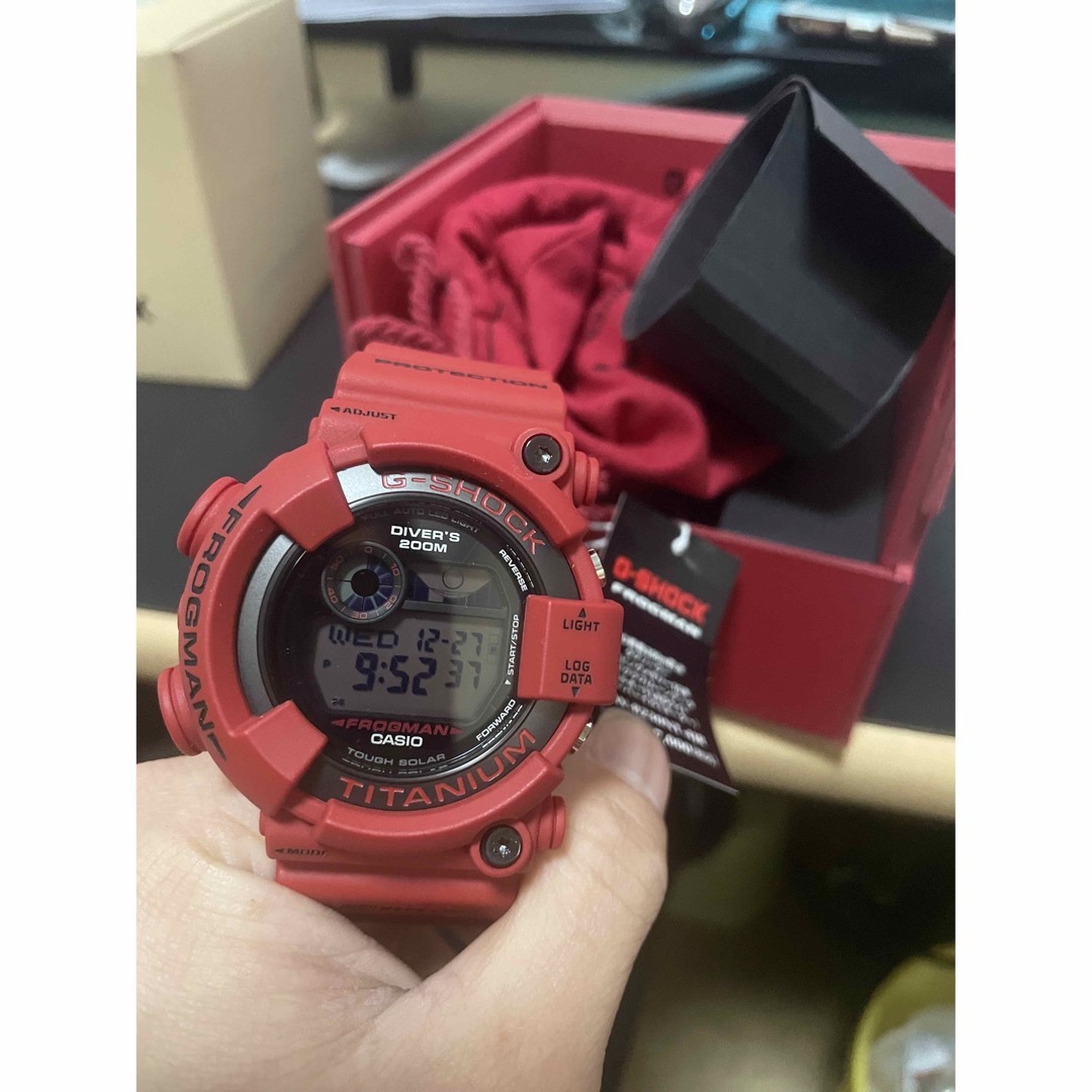 メンズ30周年記念モデル G-SHOCK GW-8230NT-4JR FROGMAN