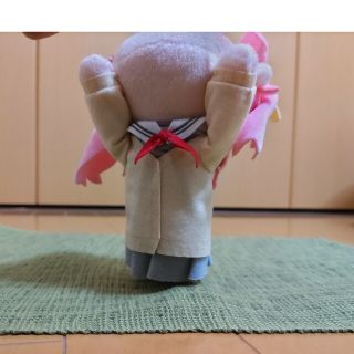 プロセカ 寝そべり ぬいぐるみ 桃井 愛莉の通販 by milktea's shop｜ラクマ