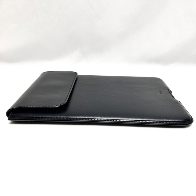 A.P.C(アーペーセー)の新品 A.P.C. アーペーセー レザー タブレット ケース ホルダー ipad スマホ/家電/カメラのスマホアクセサリー(iPadケース)の商品写真