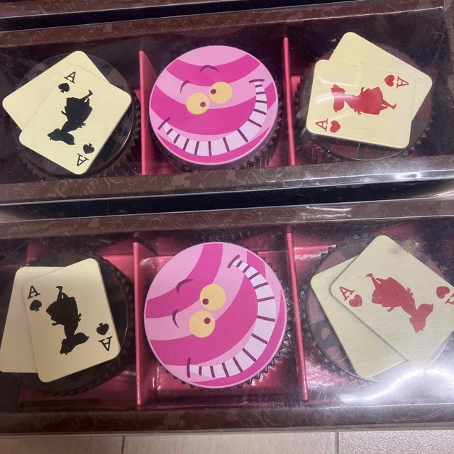 ミニケースチョコレート　ミッキ　ミニー　アリス エンタメ/ホビーのおもちゃ/ぬいぐるみ(キャラクターグッズ)の商品写真