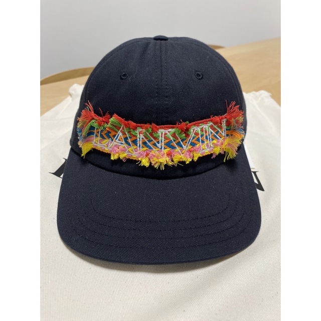LANVIN ランバン カーブ キャップ 刺繍-