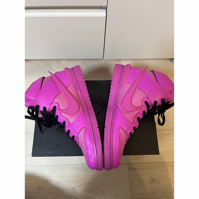 NIKE(ナイキ)のAMBUSH × Nike Dunk High  メンズの靴/シューズ(スニーカー)の商品写真