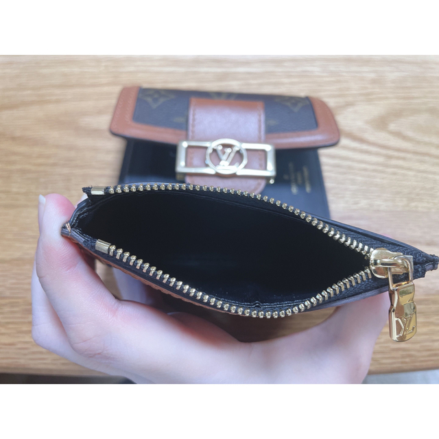 CHANEL(シャネル)のルイヴィトン コンパクト財布 レディースのファッション小物(財布)の商品写真