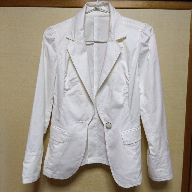 白いジャケット レディースのジャケット/アウター(その他)の商品写真