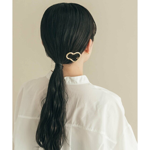 SMELLY(スメリー)の【GLD】ニュアンスメタルフレームクリップピン レディースのヘアアクセサリー(バレッタ/ヘアクリップ)の商品写真