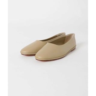 アーバンリサーチ(URBAN RESEARCH)の【BEIGE】『一部別注カラー』WANDERUNG Flat Leather Shoes(ハイヒール/パンプス)