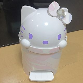 Rady♡新品未使用未開封 キティーちゃん ゴミ箱 ダストボックス ノベ