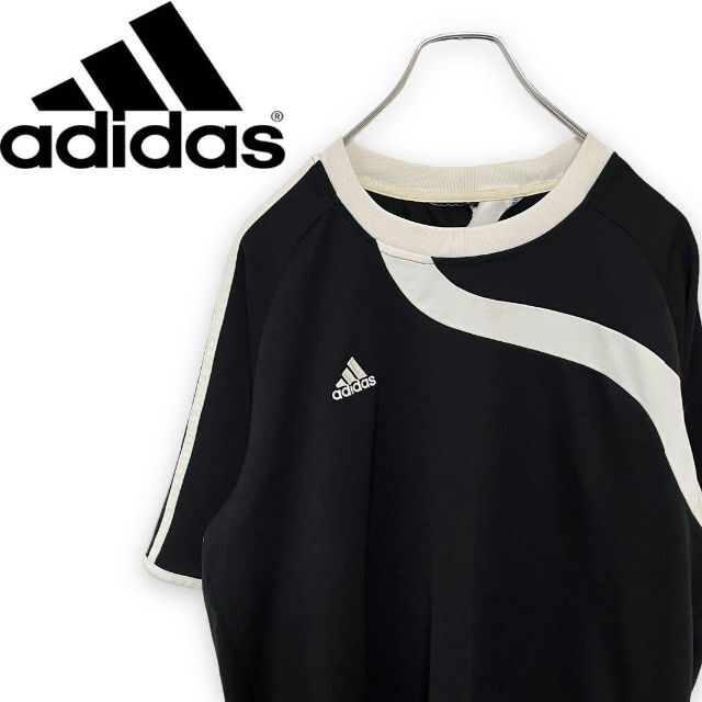 adidas(アディダス)のアディダス　アメリカ古着　ワンポイントロゴ刺繍　半袖スポーツウェアブラックメンズ メンズのトップス(Tシャツ/カットソー(半袖/袖なし))の商品写真