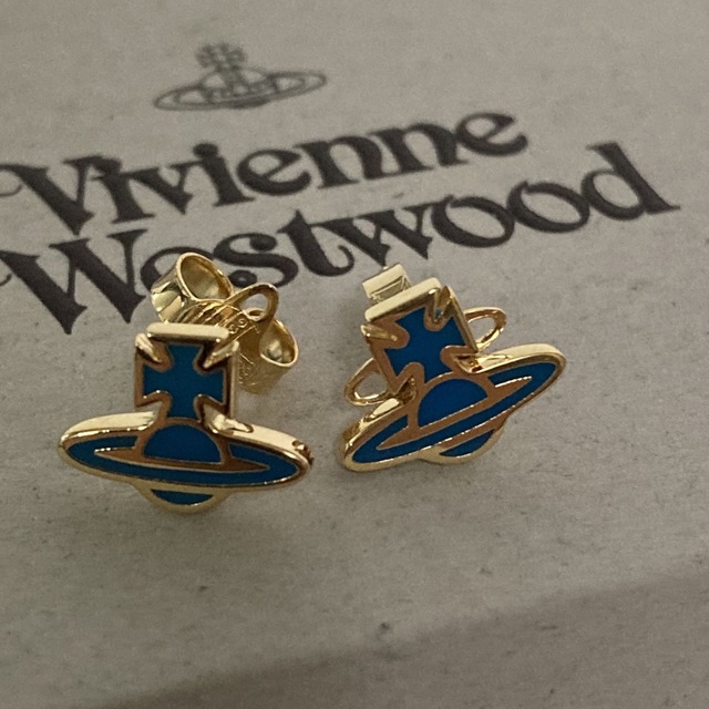 新品　Vivienne Westwood ロミーナ　オーブ　ピアス　ブルーレディース