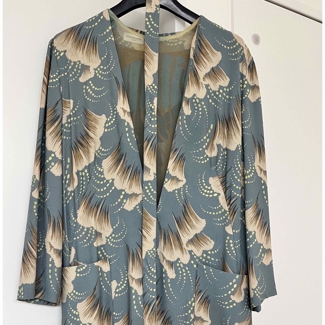 ドリスヴァンノッテン　driesvannoten