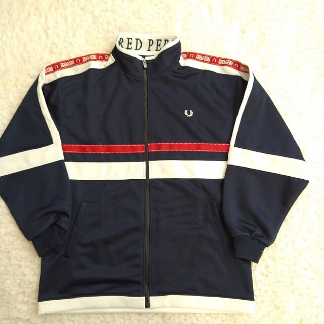 美品 FRED PERRY サイドライン ロゴテープ トラックジャケット M | フリマアプリ ラクマ