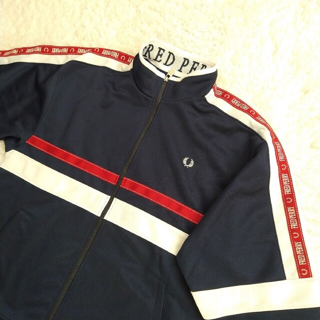 美品 FRED PERRY サイドライン ロゴテープ トラックジャケット Ｍ