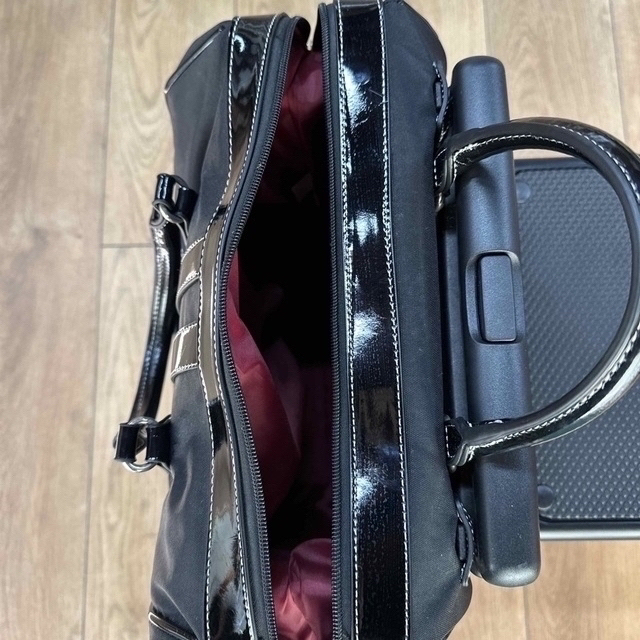 SWANY(スワニー)のスワニーキャリーバック椅子付き レディースのバッグ(スーツケース/キャリーバッグ)の商品写真