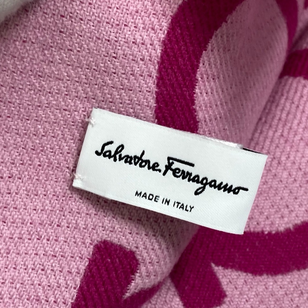 Salvatore Ferragamo マフラー -