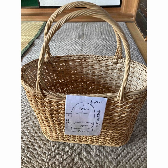 ネコニー様専用❕お出かけカゴ❕籐で出来た籠❕ハンドメイド❕一点物❕ インテリア/住まい/日用品のインテリア小物(バスケット/かご)の商品写真